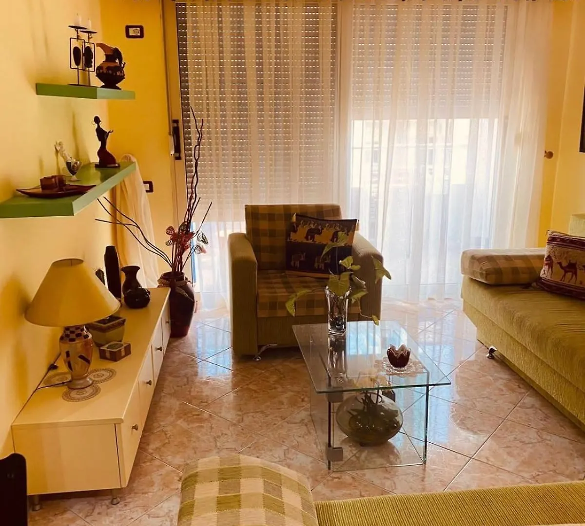Alma'S Apartment Vlore Albania